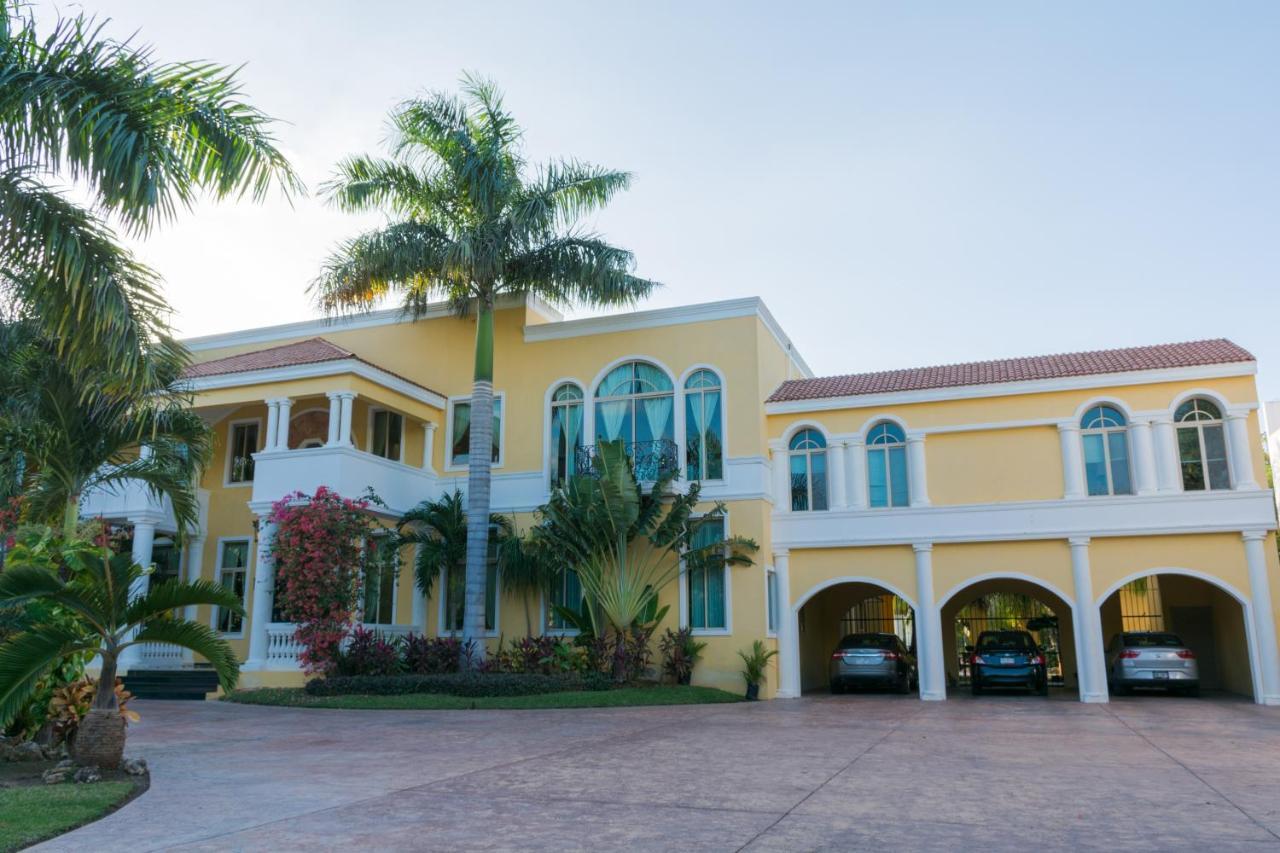 Hotel Boutique Mansion La Ceiba Mérida Exteriér fotografie